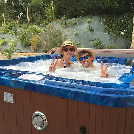 Aux Sources Du Paradis Classe 4 Etoiles D'ete *